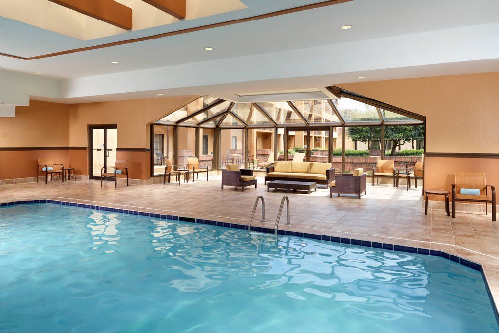 Courtyard By Marriott Atlanta Airport South/Sullivan Road College Park Екстериор снимка
